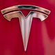 Elon Musk ofrece a Tesla para ayudar en los incendios forestales en California.